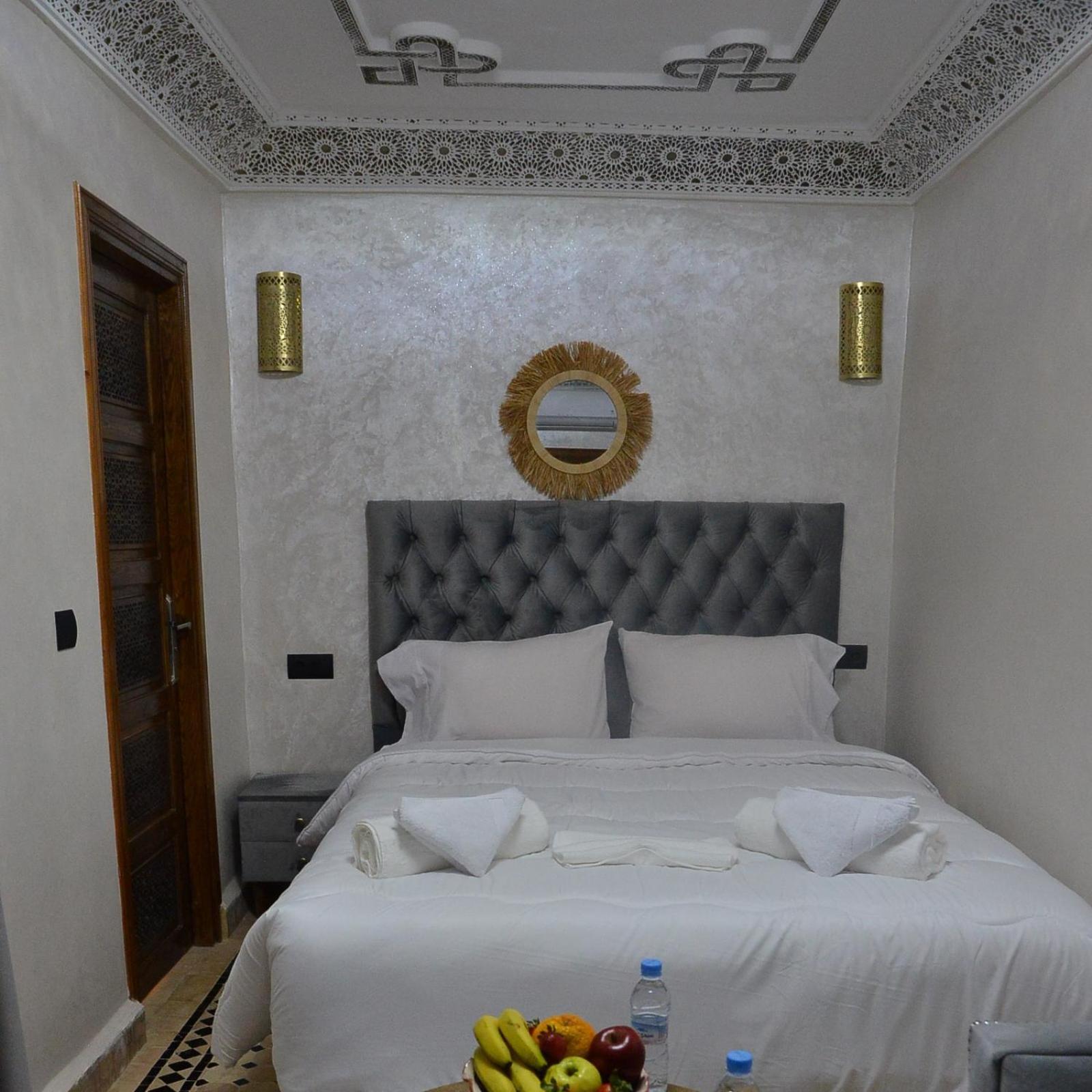 Riad Diamant Bleu Фес Екстер'єр фото