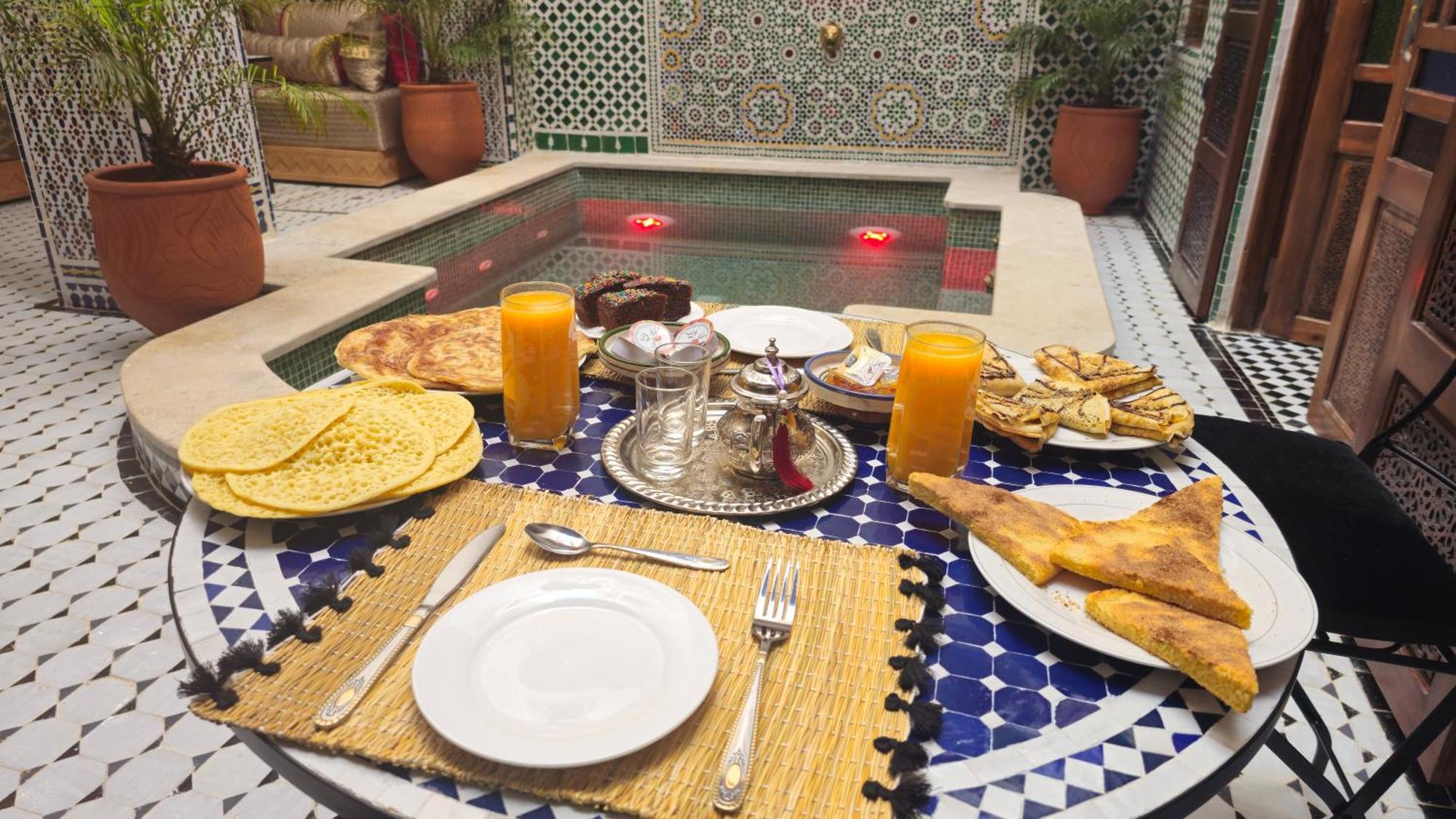 Riad Diamant Bleu Фес Екстер'єр фото